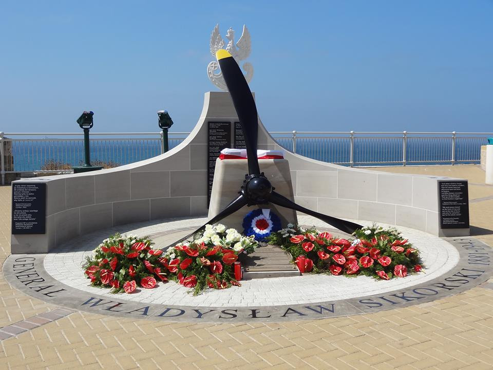 Sikorski memorial propeller Image